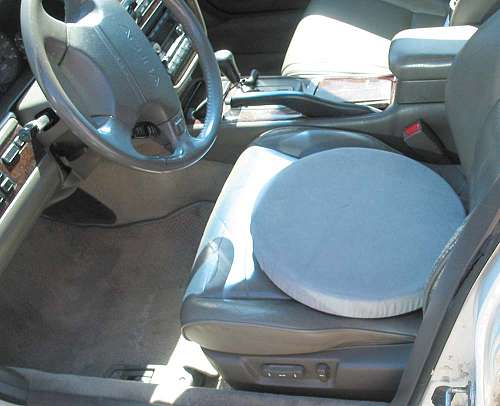 Deluxe Swivel Seat