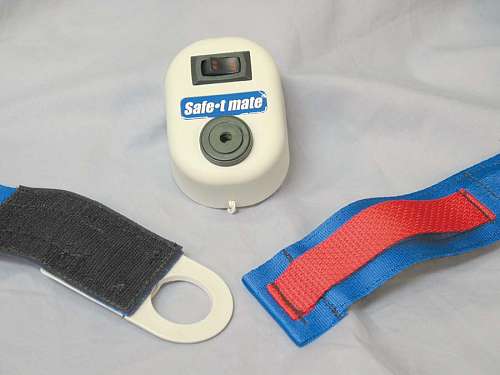 Safe-T-Mate Hook and Loop Alarmed Seat Belt
